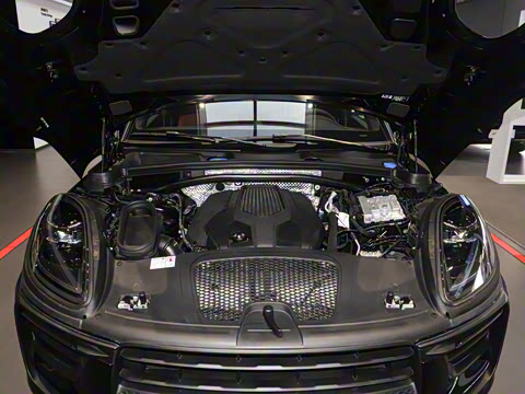 2024�� Macan 2.0T