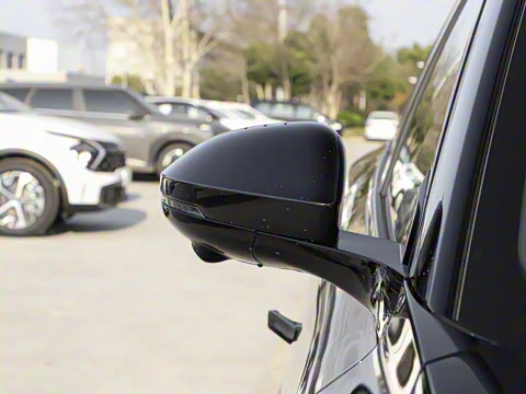 2025�� 636Ultra���Ȱ� 5��