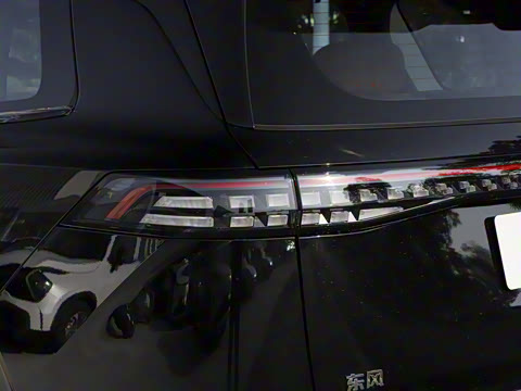 2025�� 636Ultra���Ȱ� 5��