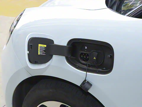 2023�� 505km Pro