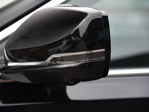 2025�� 28T �����˶���