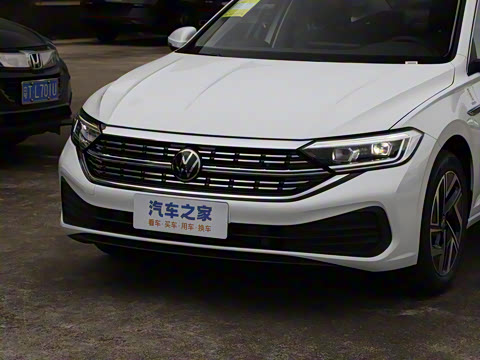 2025�� �Ŀ��� 300TSI DSG��Խ��