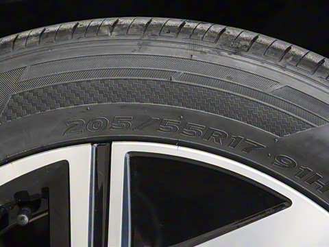 2025�� �Ŀ��� 300TSI DSG��Խ��