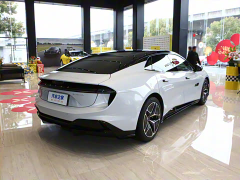 2025�� ��װ��