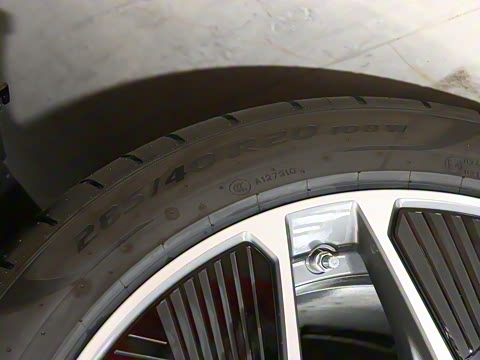 2025�� ��װ��