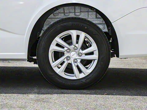 2025�� 1.6L �ֶ���������� 7��