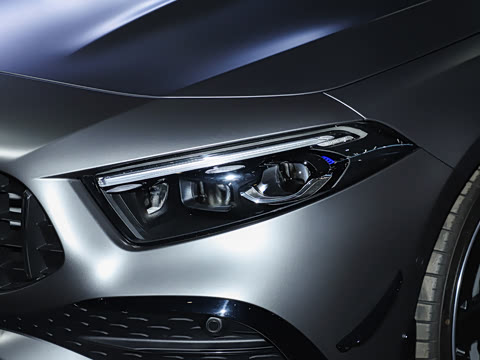 2025�� AMG A 35 L 4MATIC