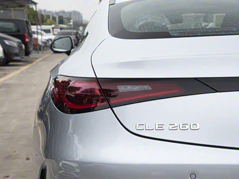 2025�� CLE 260 ���ܳ�