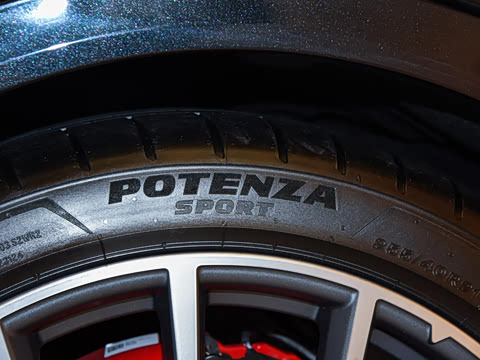 2023�� 3.0T Trofeo