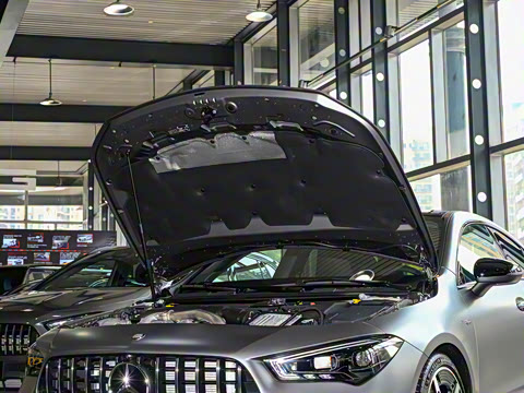 2025�� AMG CLA 35 4MATIC