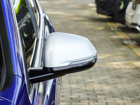 2024�� xDrive25Li X�����װ