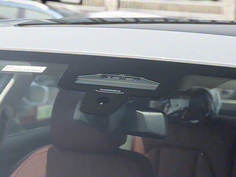 2025�� eDrive 40 L ��ҹ��װ