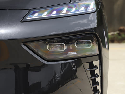 2025�� ���� 550Pro�캽��