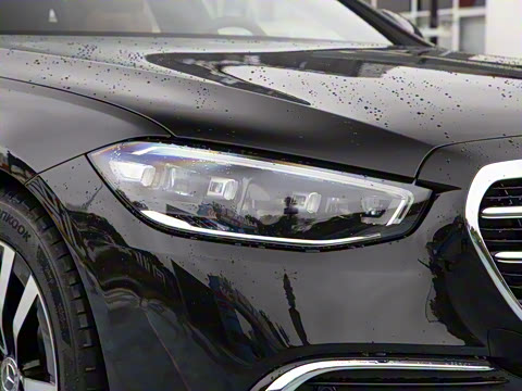 2025�� S 400 L ������