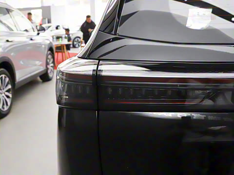 2025�� 1.5T 130km ���ʰ� 5��