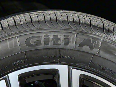 2025�� EcoBoost 170 ������