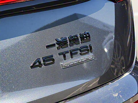 2025�� quattro 45�����ذ� 45 TFSI ������