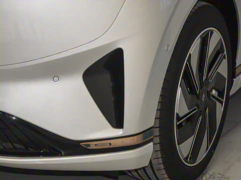 2025�� 636Ultra�Ǽݰ� 6��