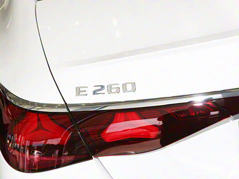 2025�� E 260 �˶���