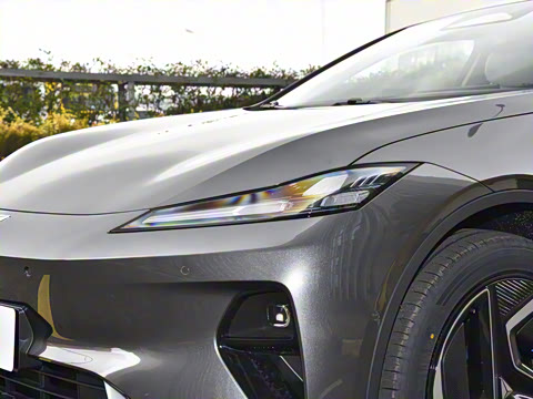 2025�� 530UltraǬ���Ǽ�ADS SE�����