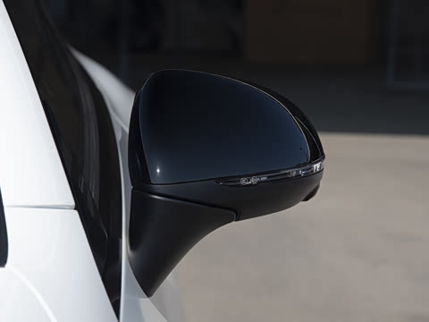 2025�� CLE 300 4MATIC �����ͽ��ܳ�