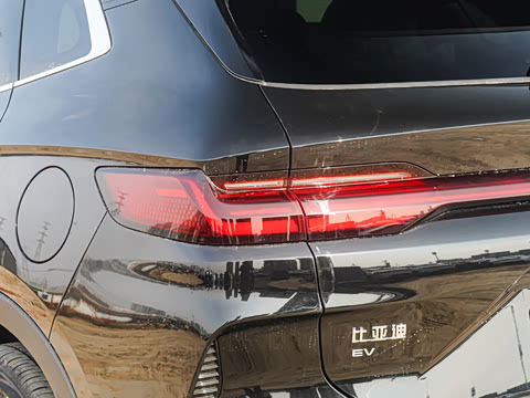 2025�� EV �Ǽݰ� 520km ������