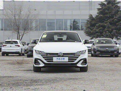 2025�� 380TSI ��Ŀ ������