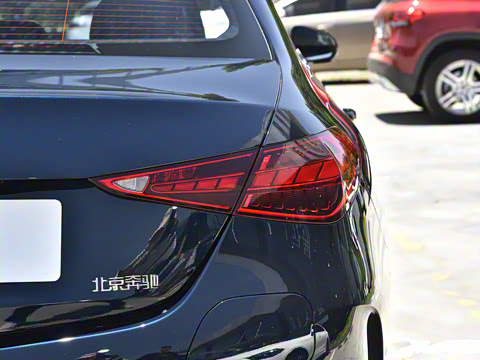 2025�� �Ŀ� C 350 eL