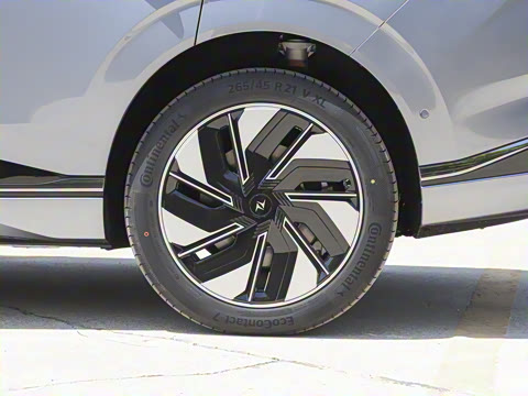 2025�� 636Max���Ȱ� 6��