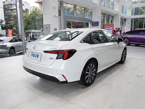 2025�� 240TURBO CVT�Ƽ���