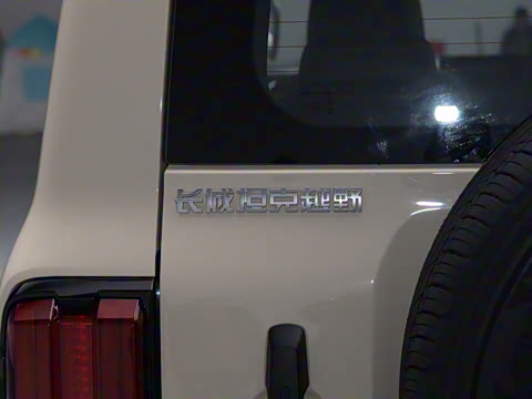 2025�� 2.0T ������