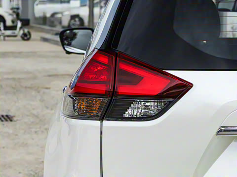 2025�� ���� 2.0L �������Ȱ�