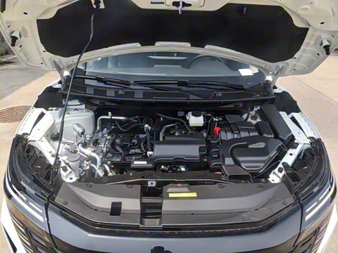 2025�� �Ŀ� ���� 2.0L CVT XV+���Ȱ�