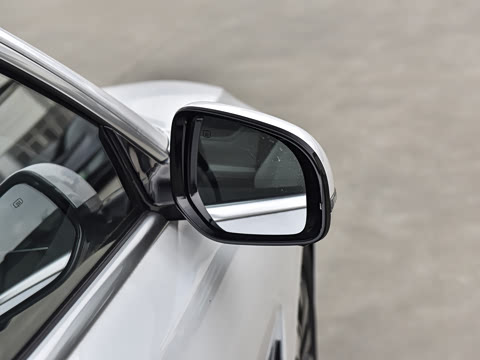 2025�� ��������� 525������