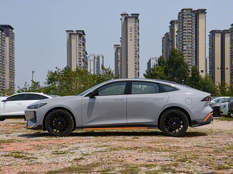 2025�� 1.5T 500Bar����˶���