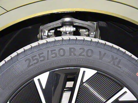 2024�� Pro+���̰�