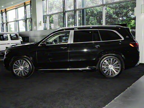 2025�� GLS 600 4MATIC ���ְ�