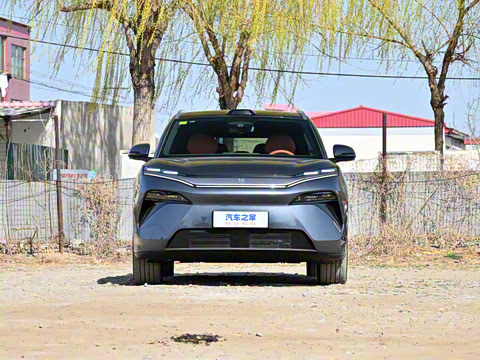 2025�� EV 670KM�����״��콢��