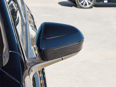 2025�� 530Li ������ ������װ