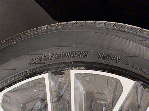 2025�� 130km EM-i ������