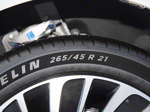 2025�� ���� 760 Max��������������ʻ