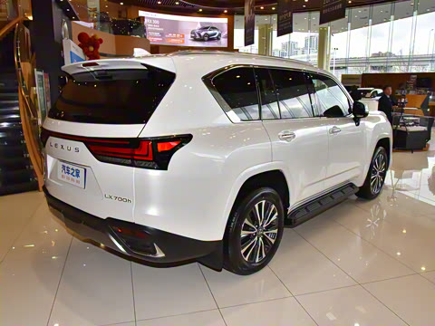 2025�� 700h ��;��