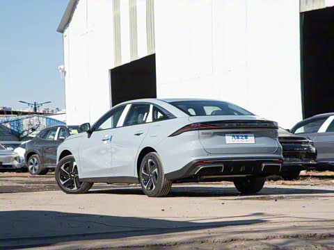 2025�� EM-i 140km ̽��+��