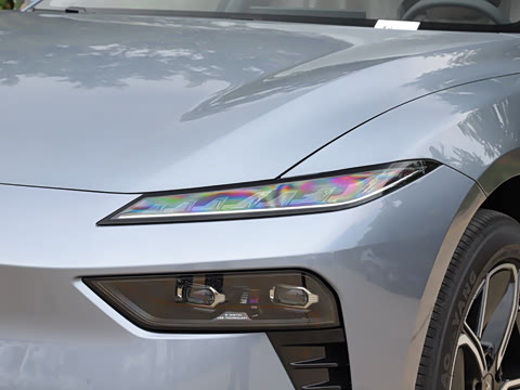 2025�� ���� 550AirѲ����