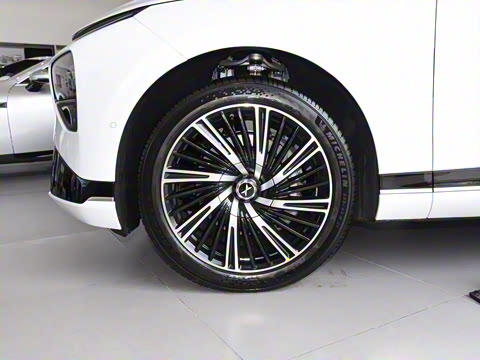 2025�� 625 ������ Max