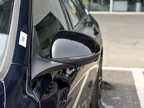 2025�� �Ŀ� C 260 L �ҹ�˶���