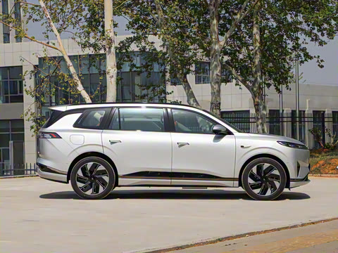 2025�� 210Max�Ǽݰ� 6��