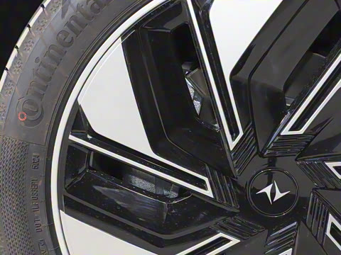 2025�� 210Max�Ǽݰ� 6��