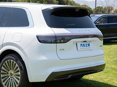 2025�� ���� Ultra�� 53.4kWh 5����