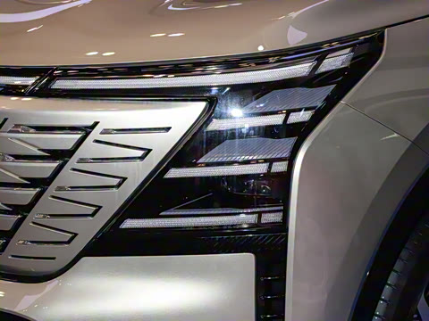 2025�� ���Ĵ� UItra 2.0T ������ �ǻ۾�����